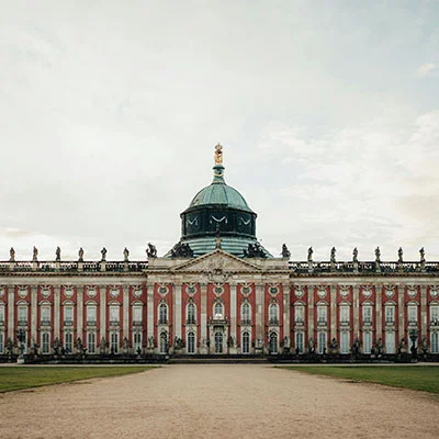 4月15日|19.1M/S，Shadowrocket节点/V2ray节点/Clash节点/SSR节点|免费订阅机场SSRShare免费梯子